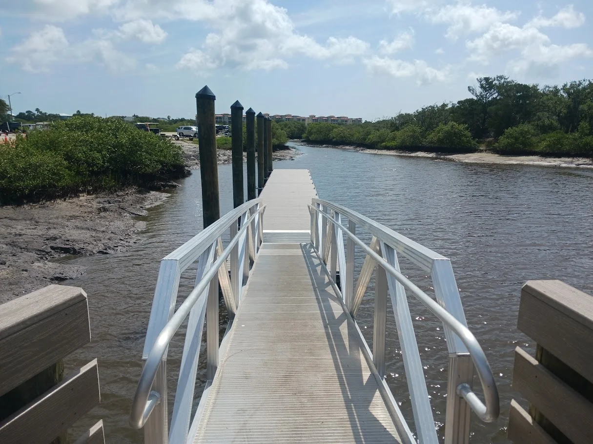 public boat ramp with floating courtesy dock along matanzas river, st augustine